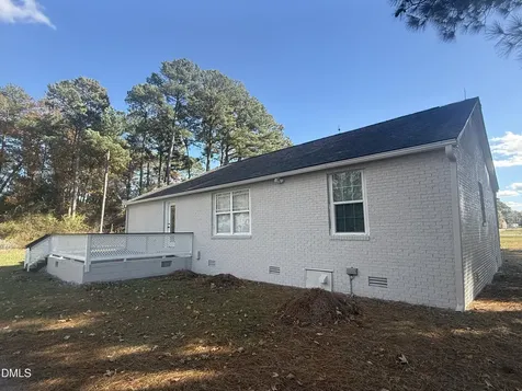2122 Godwin Lake Road Benson NC 27504