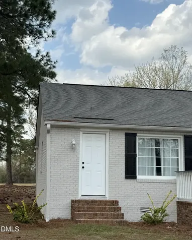 2122 Godwin Lake Road Benson NC 27504
