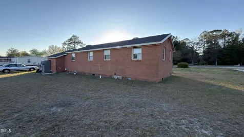 4803 Tabor Church Road Fayetteville NC 28312