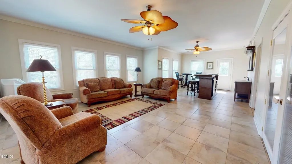 238 N Main Street Wake Forest NC 27587