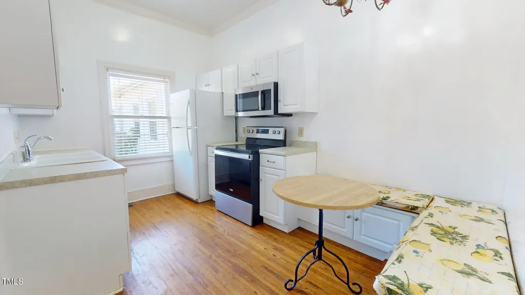 238 N Main Street Wake Forest NC 27587