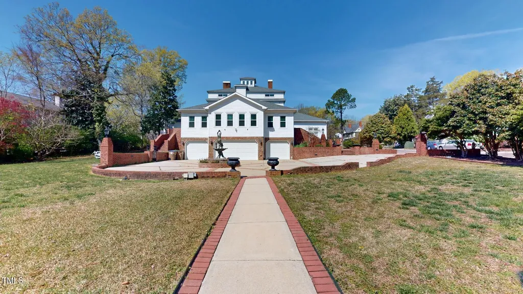 238 N Main Street Wake Forest NC 27587