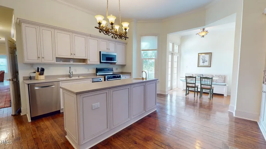 238 N Main Street Wake Forest NC 27587
