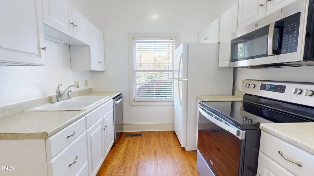 238 N Main Street Wake Forest NC 27587