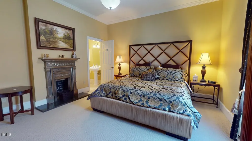 238 N Main Street Wake Forest NC 27587