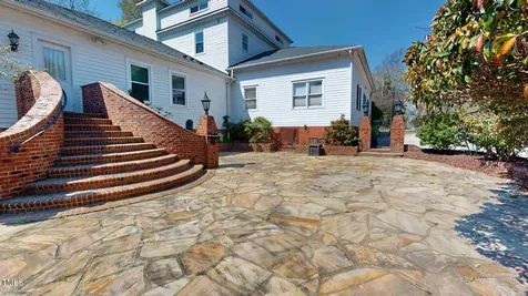 238 N Main Street Wake Forest NC 27587