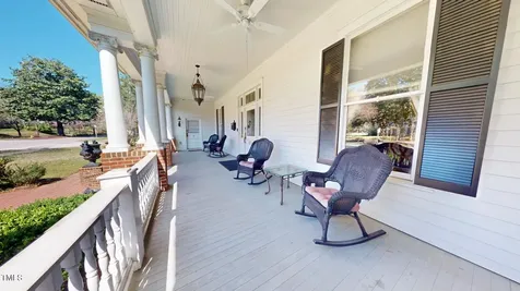 238 N Main Street Wake Forest NC 27587