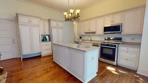 238 N Main Street Wake Forest NC 27587