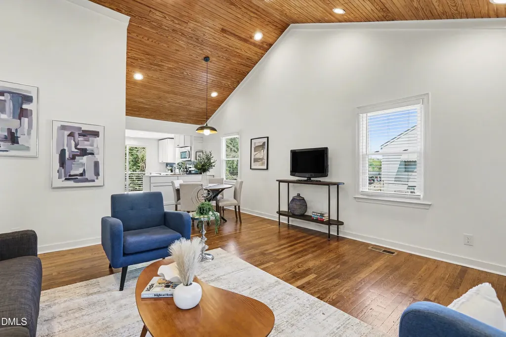 106 Plainview Avenue Raleigh NC 27604