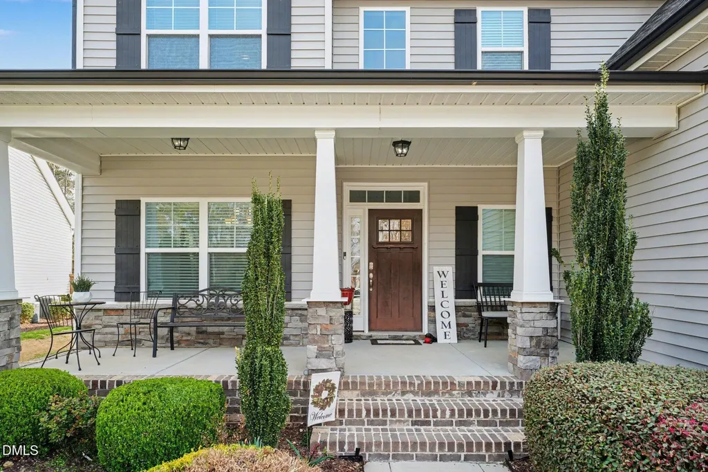 2120 Temple Hills Way Fuquay Varina NC 27526