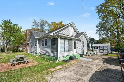 200 N 7th Street Mebane NC 27302
