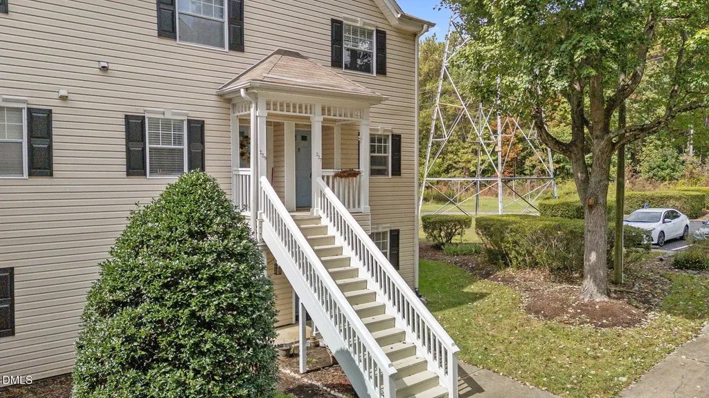 227 Schultz Street Chapel Hill NC 27514