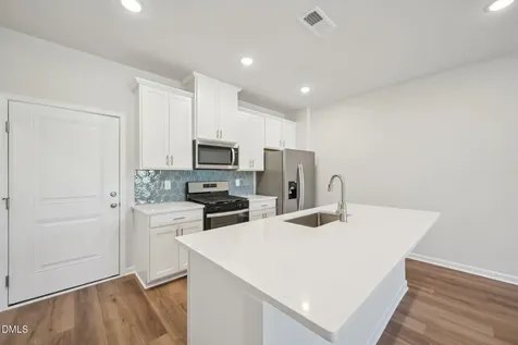 724 Southland Drive Zebulon NC 27597