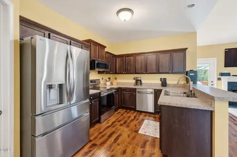 117 Maple Leaf Court Lillington NC 27546