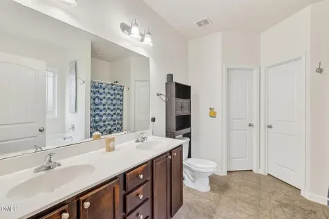 117 Maple Leaf Court Lillington NC 27546