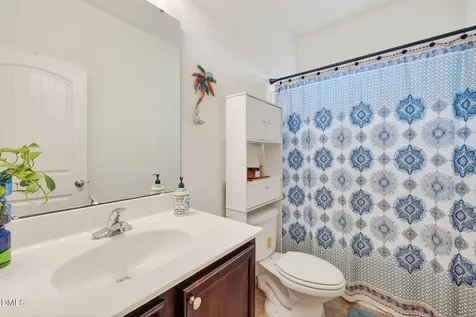 117 Maple Leaf Court Lillington NC 27546