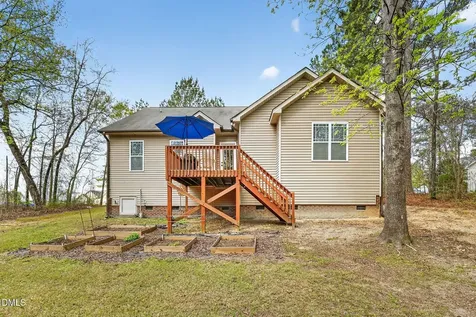 117 Maple Leaf Court Lillington NC 27546