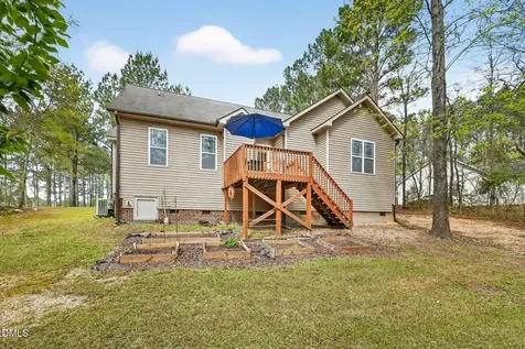 117 Maple Leaf Court Lillington NC 27546