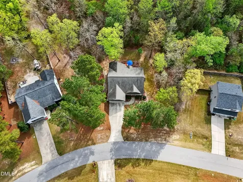 117 Maple Leaf Court Lillington NC 27546