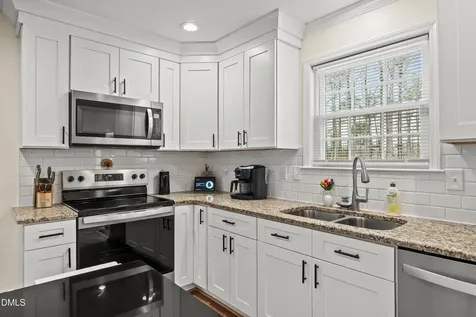 128 Royal Kings Court Winston-salem NC 27127