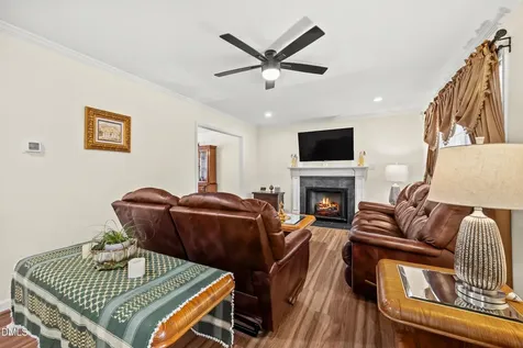 128 Royal Kings Court Winston-salem NC 27127