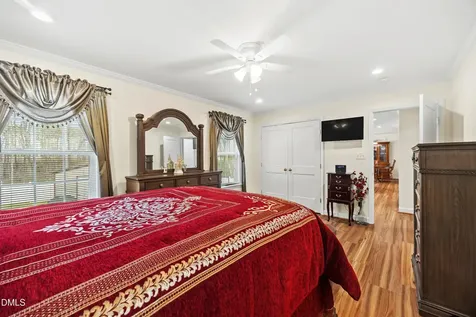 128 Royal Kings Court Winston-salem NC 27127