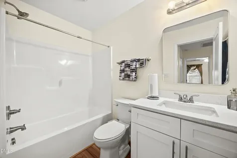 128 Royal Kings Court Winston-salem NC 27127