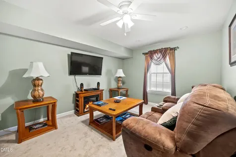 128 Royal Kings Court Winston-salem NC 27127
