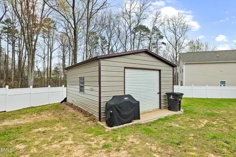 128 Royal Kings Court Winston-salem NC 27127