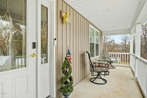 128 Royal Kings Court Winston-salem NC 27127