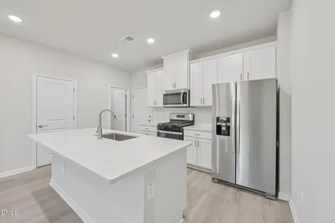 720 Southland Drive Zebulon NC 27597