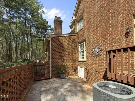 434 Van Thomas Drive Raleigh NC 27615