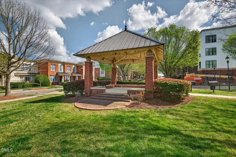 142 Finsbury Street Durham NC 27703