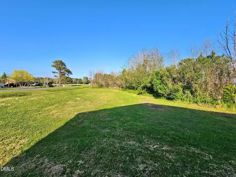 1729 Swamp Road Engelhard NC 27824