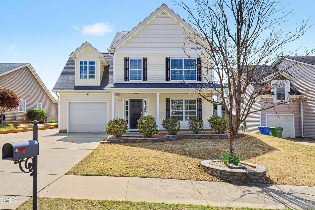 925 Ribbonleaf Lane Fuquay Varina NC 27526