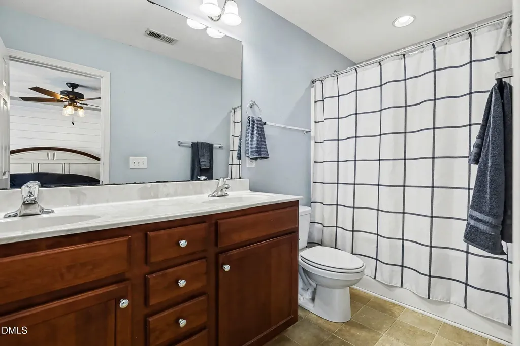 925 Ribbonleaf Lane Fuquay Varina NC 27526