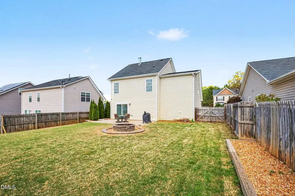 925 Ribbonleaf Lane Fuquay Varina NC 27526