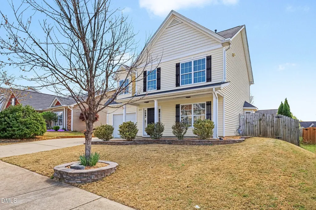 925 Ribbonleaf Lane Fuquay Varina NC 27526