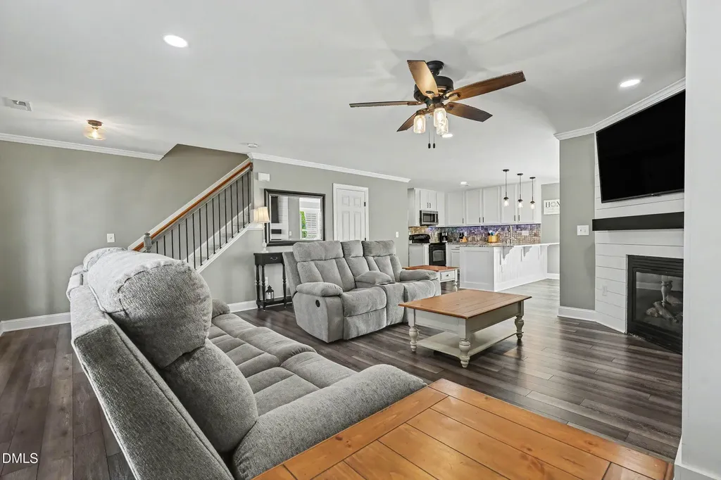 925 Ribbonleaf Lane Fuquay Varina NC 27526