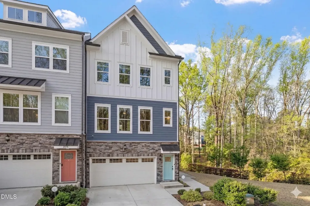 2077 Eva Pearl Drive Apex NC 27502