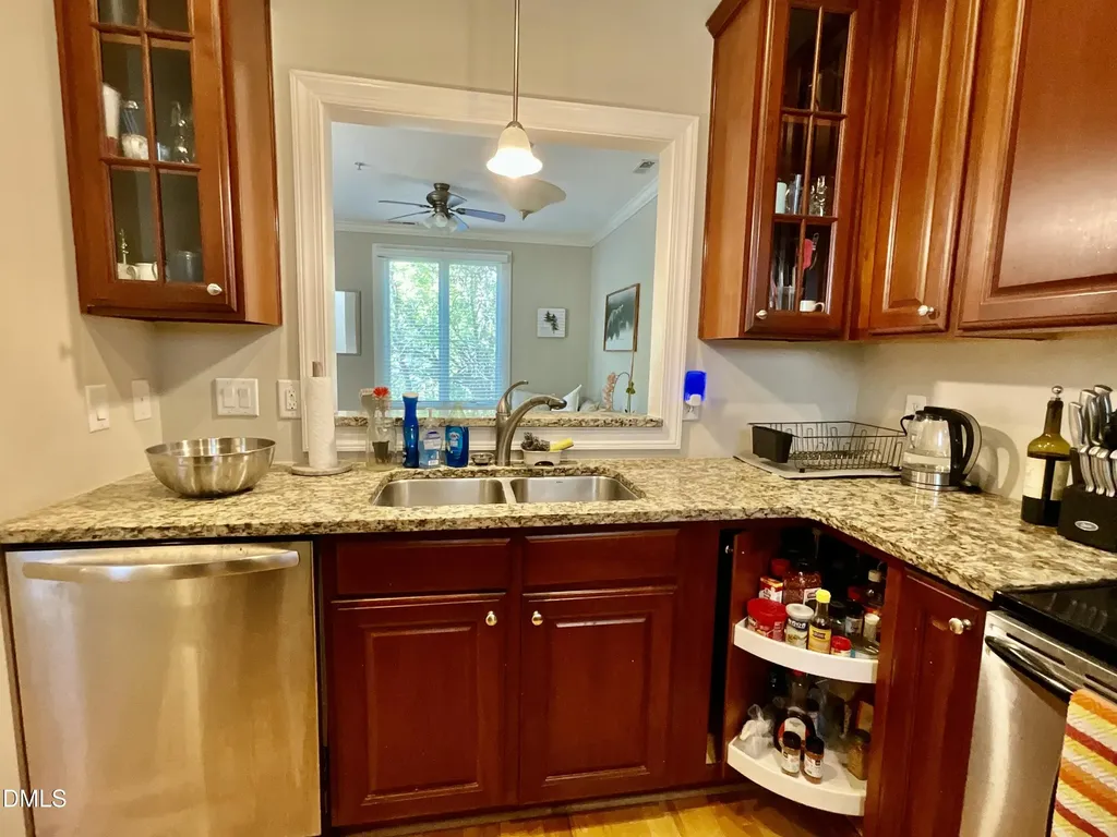 400 W Rosemary Street Chapel Hill NC 27516