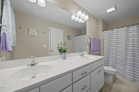 859 Berg Street Asheboro NC 27203