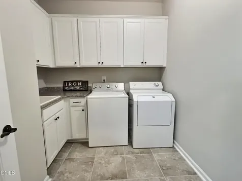 236 Oakmere Drive Cary NC 27513