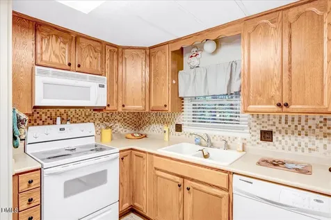 1070 Cedar Cove Road Henderson NC 27537