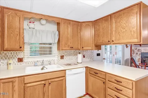 1070 Cedar Cove Road Henderson NC 27537