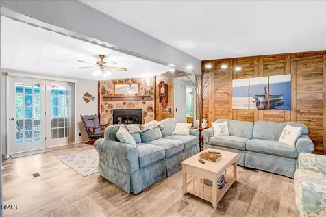 1070 Cedar Cove Road Henderson NC 27537