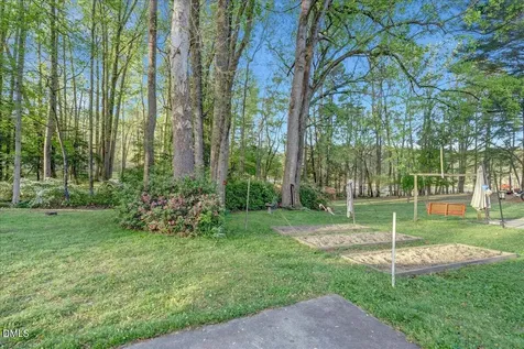 1070 Cedar Cove Road Henderson NC 27537