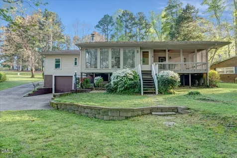 1070 Cedar Cove Road Henderson NC 27537