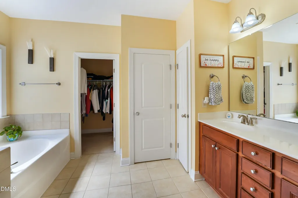 847 Historian Street Raleigh NC 27603