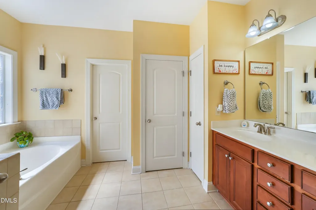 847 Historian Street Raleigh NC 27603